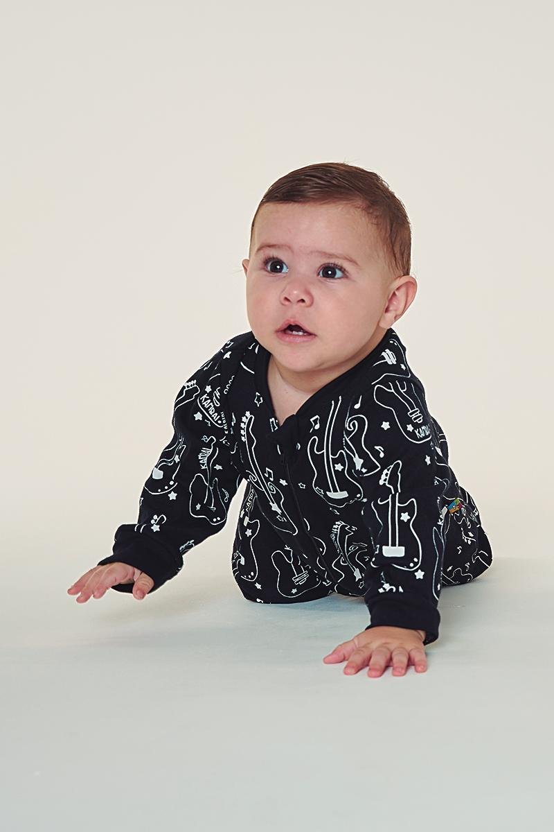 macacao longo bebe de malha estampa rock preto