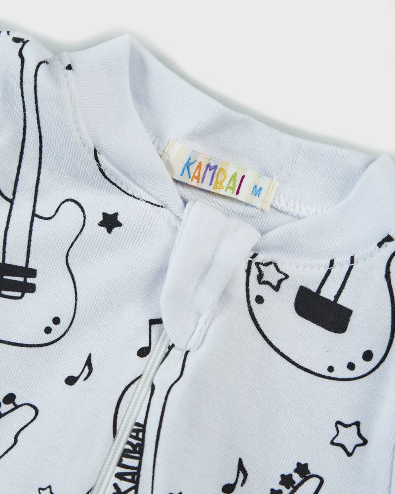 17 macacao longo bebe de malha suedine estampa rock azul marinho