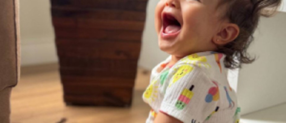 Desenvolvimento do Bebê com Estilo: Dicas e Roupinhas Encantadoras da Kambai Moda Bebê Desenvolvimento do Bebê com Estilo: Dicas e Roupinhas Encantadoras da Kambai Moda Bebê