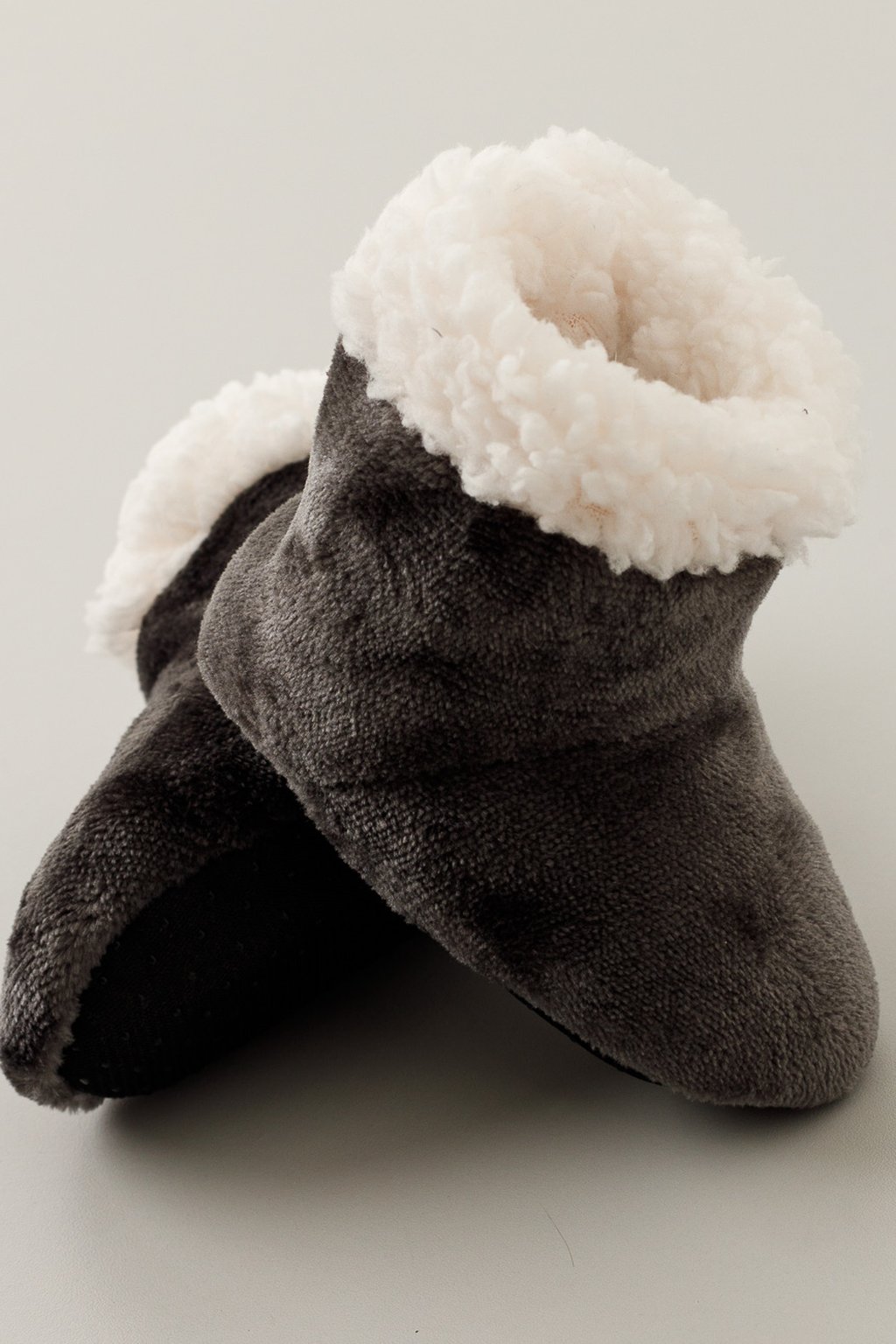 09 bota bebe de inverno peluciada cinza escuro unico 0 12 meses