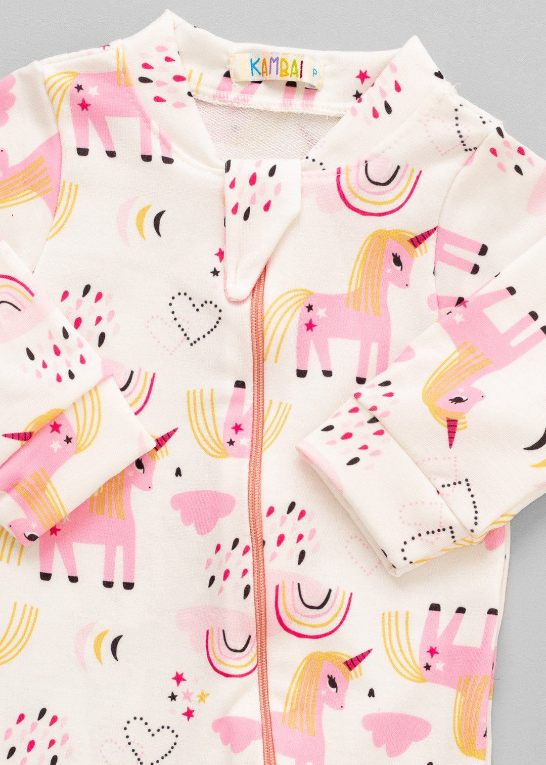 02 macacao longo bebe de molecotton unicornios