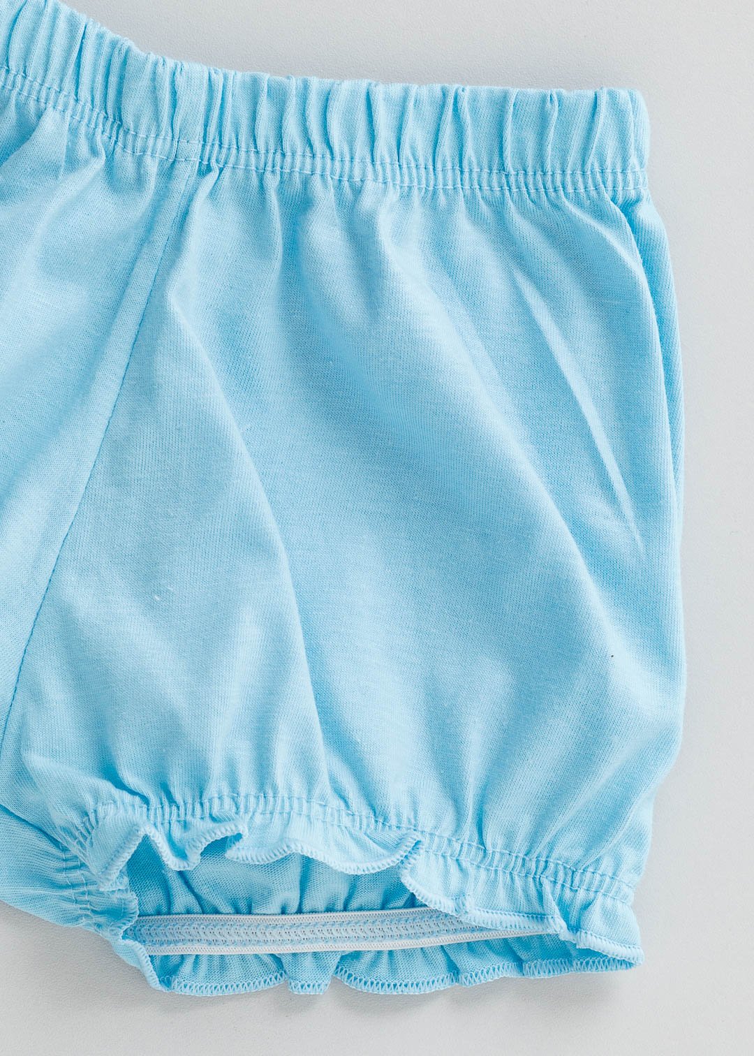 01 shorts bebe frufru