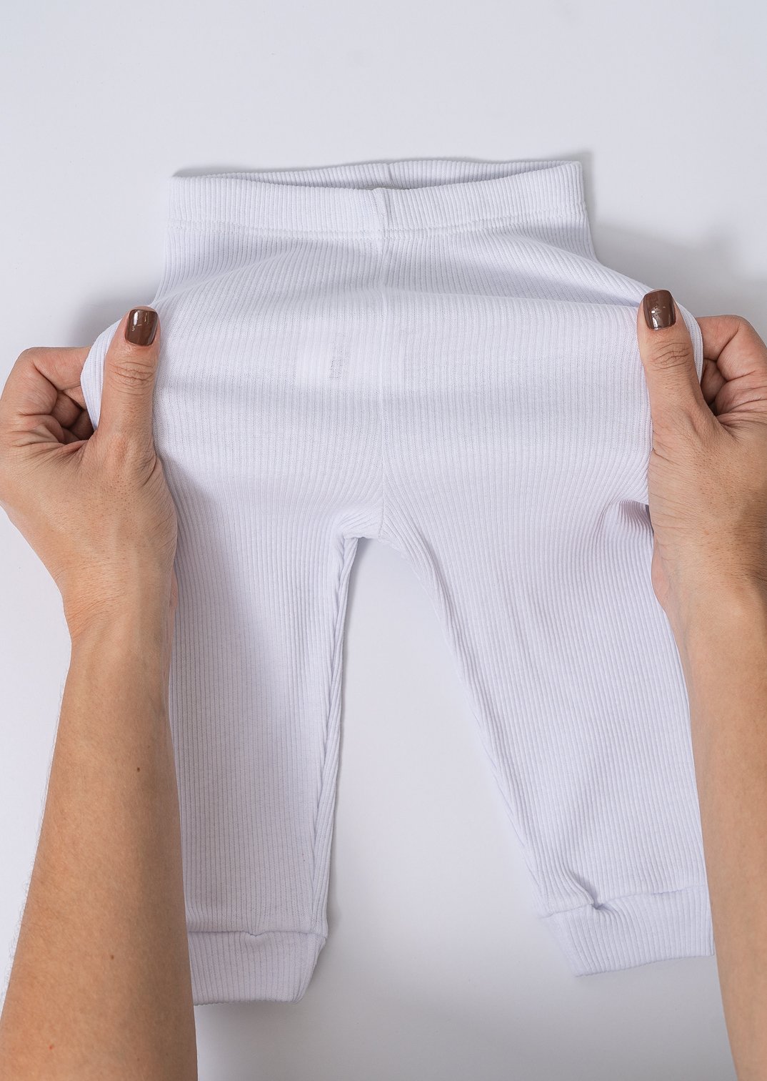 Conjunto pag&atilde;o Kambai com cal&ccedil;a canelada e body manga longa 100% algod&atilde;o