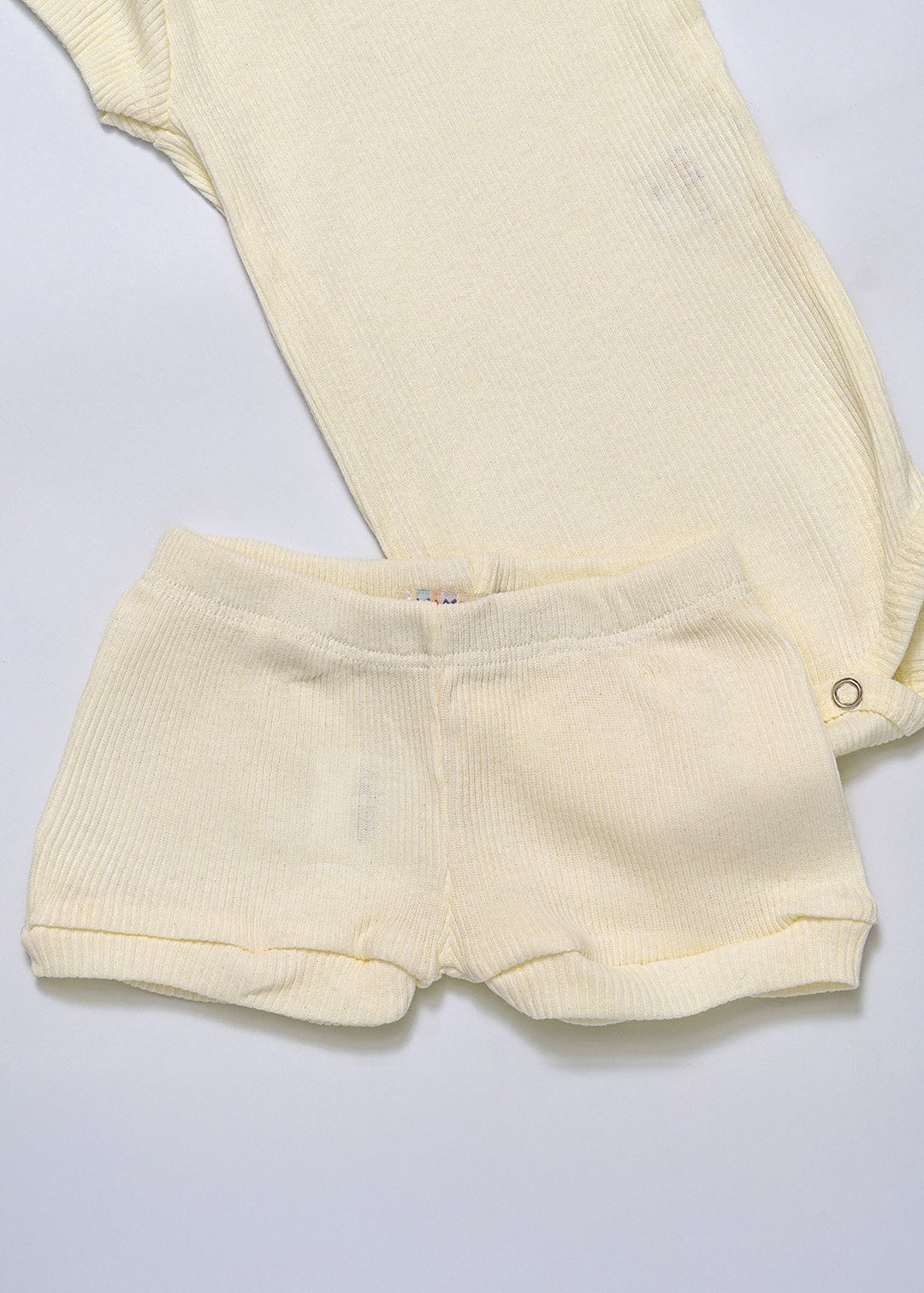 23 body bebe manga curta canelado cores